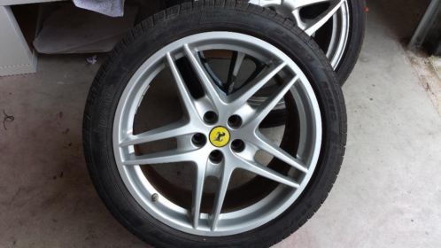 FERRARI 19 inch velg 2853519 met band en sensor