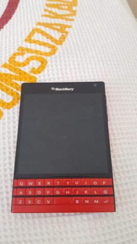 Ferrari rood blackberry passport heel netjes