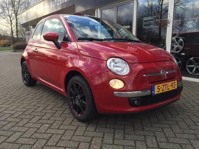 Fiat 500 1.2 Lounge 2009 Rood Airco 69PK Panoramadak MP3 AUX