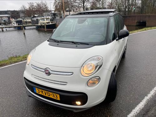 Fiat 500L 0.9 Twinair 2013 Wit PANO,BOCHTVERL,ONDERBOEKJES