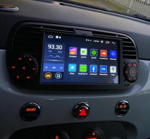 Fiat Abarth scherm radio touchscreen navigatiesysteem