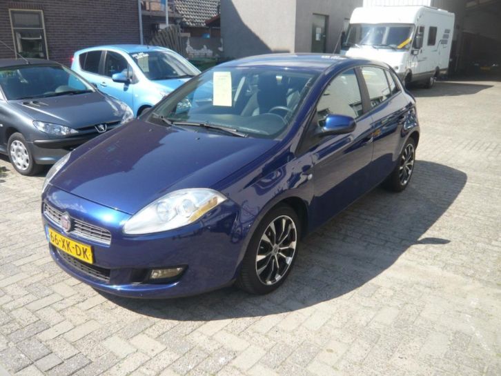 Fiat Bravo 1.4 16V 5DR 2007 Blauw