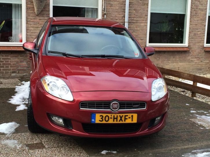 Fiat Bravo 1.4T-JET 150 PK Edizione Sport 5DR 2009 Rood