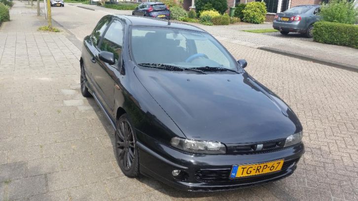 Fiat Bravo 2.0 20V HGT 1998 Zwart