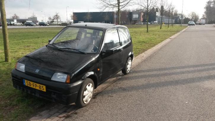 Fiat Cinquecento 0.9 1997 Zwart