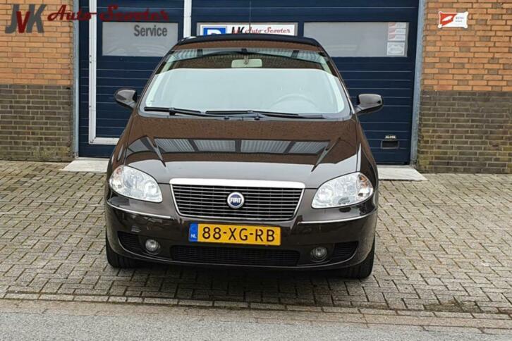 Fiat Croma 2.2 16V AUT 2007 Bruin