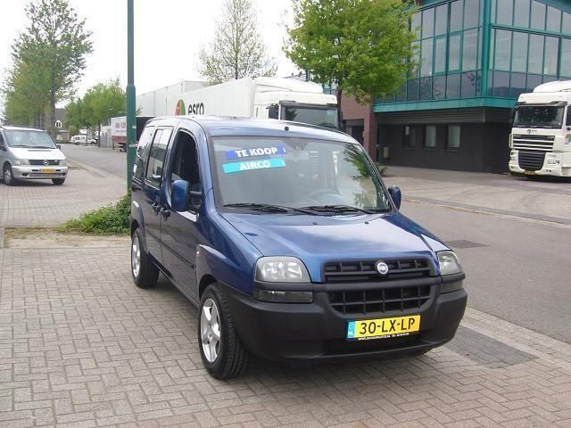 Fiat Doblo 1.6 16V 5 PERSOONS ELX  2 X SCHUIFDEUR  AIRCO