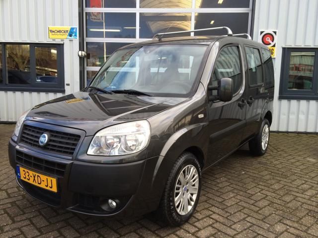 Fiat Doblo 1.9 JTD Family Plus AIRCO  7-PERS  1-EIG  TREK