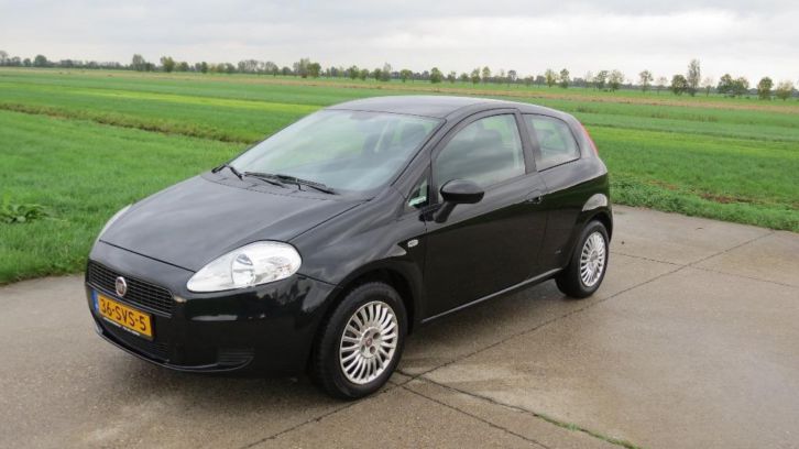Fiat Grande Punto 1.2 3 Deurs 2008 Zwart