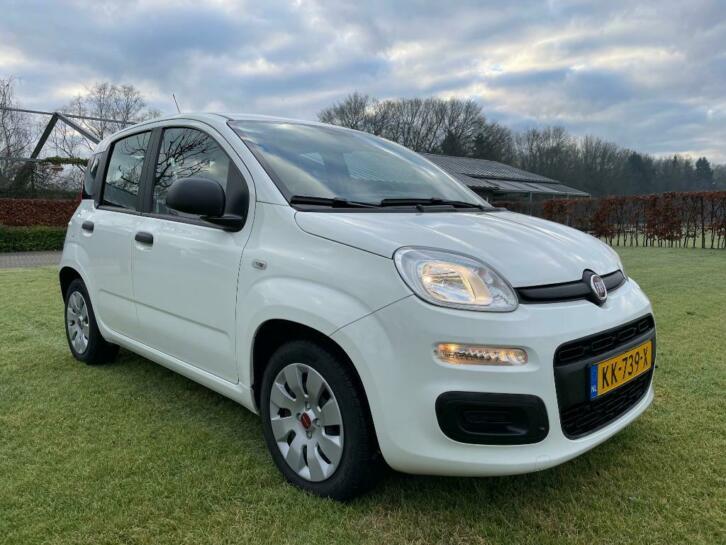 Fiat Panda 2016-2017 100 nw staat, altijd binnen gestaan