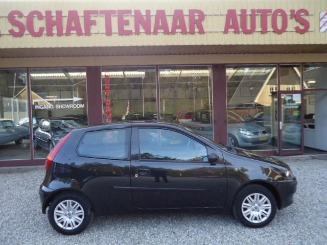 Fiat Punto 1.2 16V 3DR 2003 Zwart airco