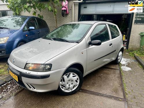 Fiat Punto 1.2-16V Dynamic ApkAirco2.SleutelsBoekjes