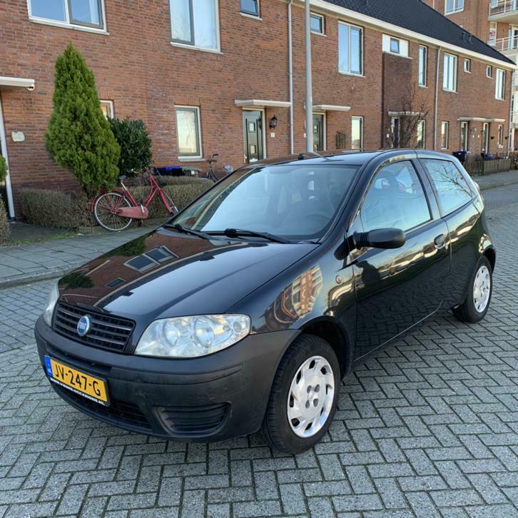 Fiat Punto 1.2 2004  Apk amp Nette staat 