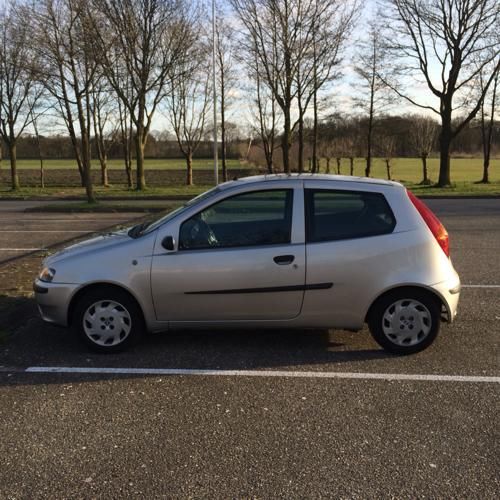 Fiat Punto 1.2 3DR 2003 Grijs