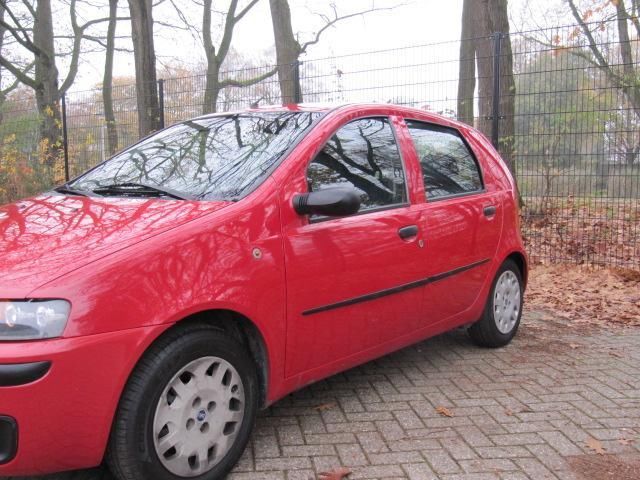 fiat punto 1.2 5 deurs automaat met airco