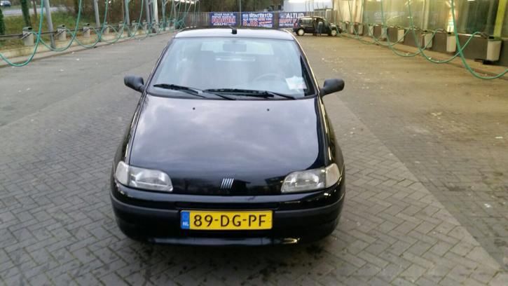 Fiat Punto 1.2 60 1999 Zwart