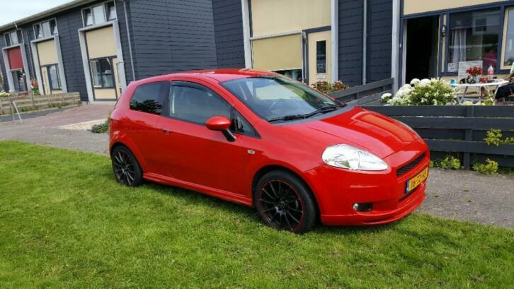 Fiat Punto 1.4 16V 3DR 2007 Rood APK TOT 15-03-2020