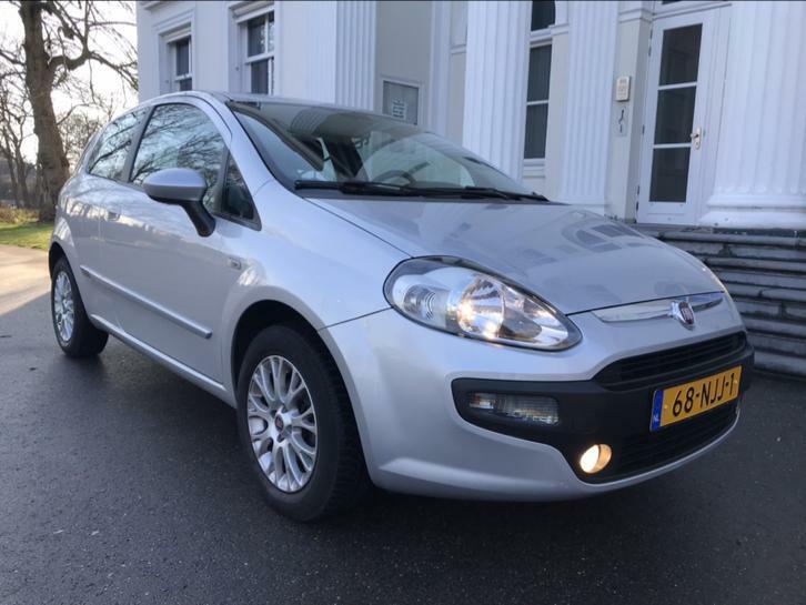 Fiat Punto uit 2010 met 94.400 km NAP