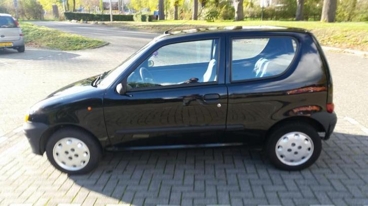 Fiat Seicento 1.1 SPI 2000 Zwart