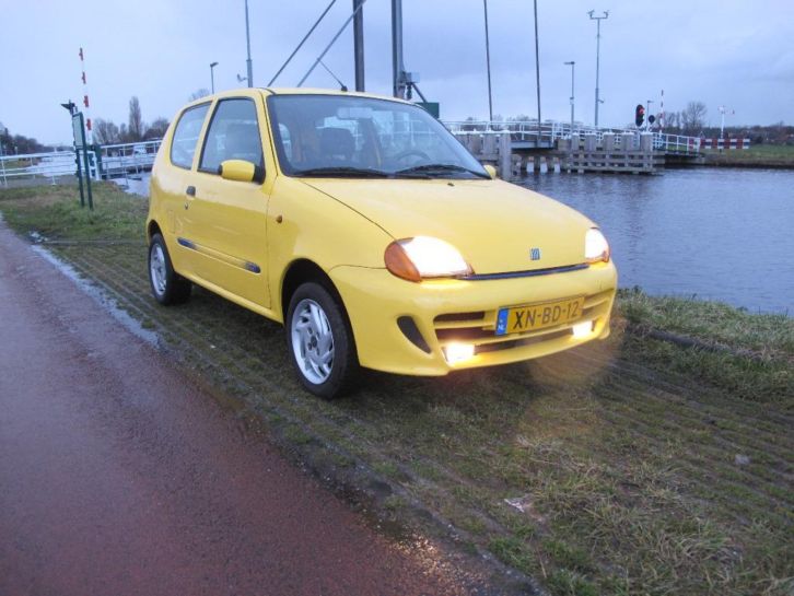 Fiat Seicento 1.1 Sporting 1999 Geel