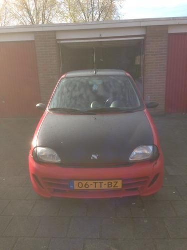 Fiat Seicento 1.1 Sporting abarth 2000 Rood Inruil mogelijk