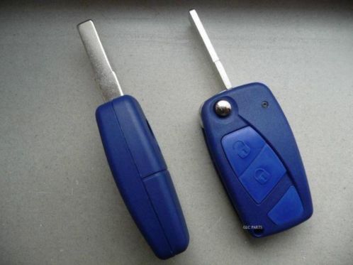 Fiat sleutel klapsleutel 2 knop type blauw