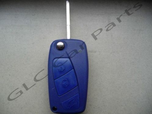 Fiat sleutel klapsleutel 3 knop type blauw
