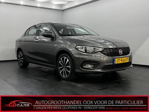 Fiat Tipo 1.4 16V Lounge Clima, Navi, Parkeer sensoren, Crui