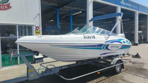 Fibrafort Style 190 Bowrider met trailer en Evinrude 150pk