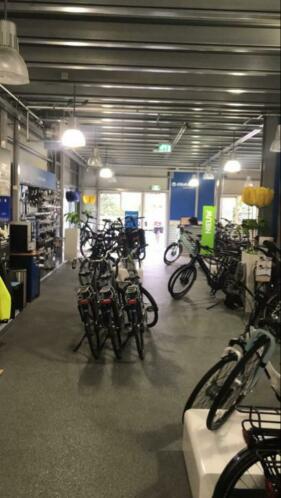 Fietsenmaker gezocht. 