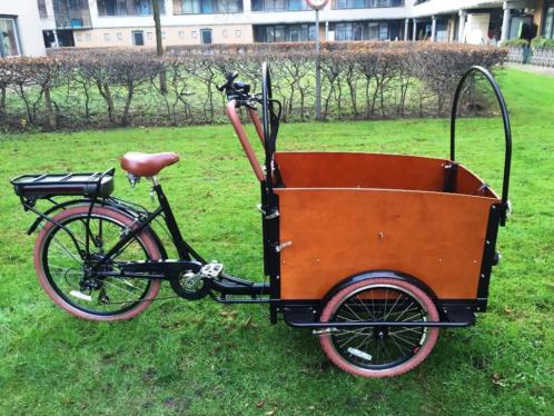 Fietshokje. Elektrische bakfiets van hoge kwaliteit  NIEUW
