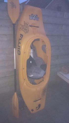 Fluid nemesis kayak M