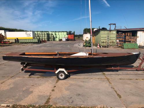 Flying Dutchman, plakhout, compleet met trailer