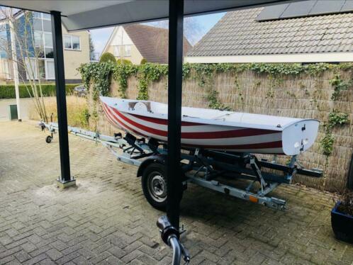 Flying junior zeil boot 2.6 pk 4 takt trailer compleet