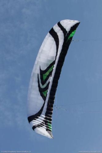 Flysurfer occasions bij VliegersampCo update 11 Juni 2016