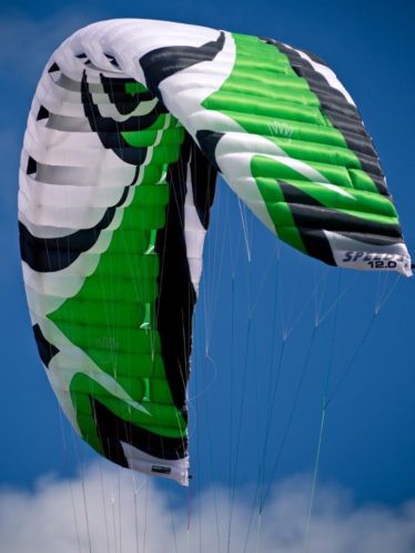 Flysurfer occasions bij VliegersampCo update 23 september 2015