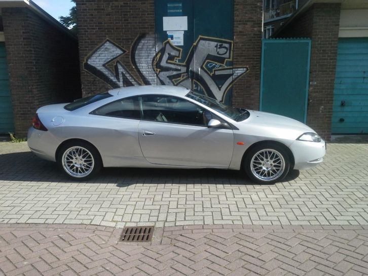 Ford Cougar 2.5 I V6 AUT 1999 Grijs