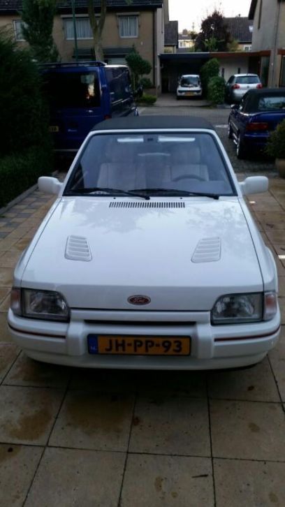 Ford Escort 1.6 XR3I Cabrio U9 1988 Wit
