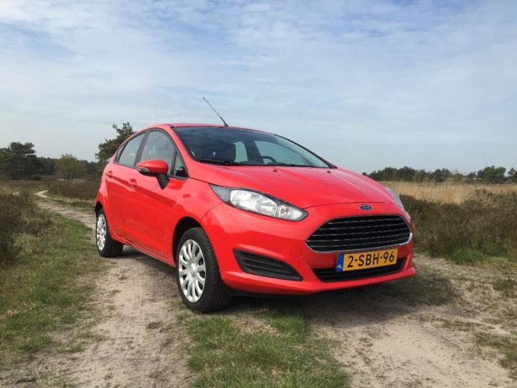 Ford Fiesta 1.0 59KW 5DR 2013 Race Red 