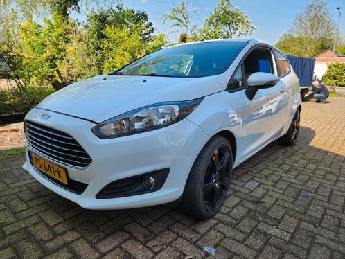 Ford Fiesta 1.0 74KW100PK 3D Powershift 2014 Wit