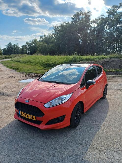 Ford Fiesta 1.0 Ecoboost 140PK 3D 2015 Rood