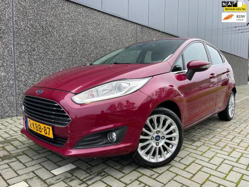 Ford Fiesta 1.0 EcoBoost Titanium  Nieuwe APK en beurt 