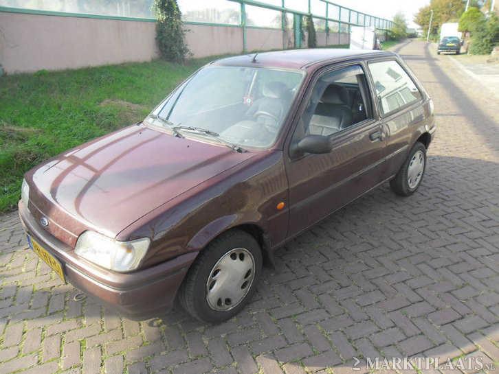 Ford Fiesta 1.1 I clx 1996 apk nieuw 400 euro