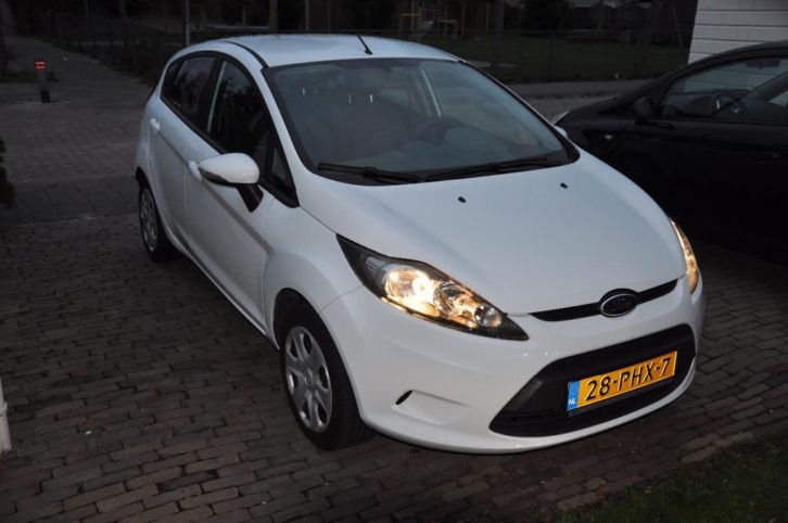 Ford Fiesta 1.25 60KW 5DR 2011 Wit