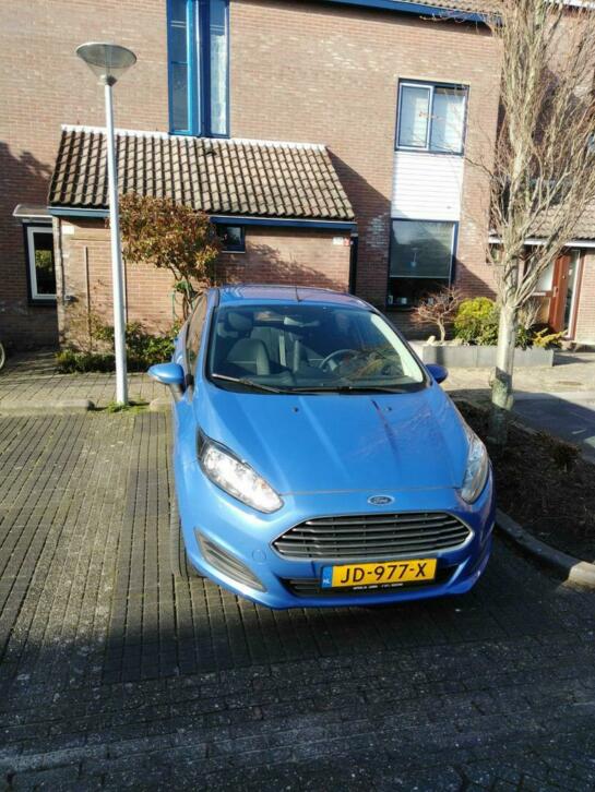 Ford Fiesta 1.25 60KW 5DR 2013 Blauw,met trekhaak