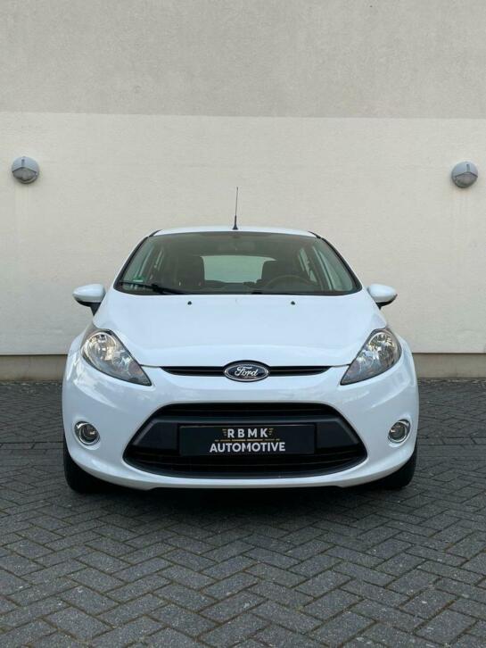 Ford Fiesta 1.25 60KW 5DR 2013 Wit