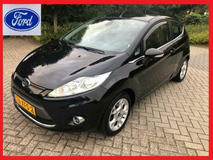 Ford Fiesta 1.25 82PK 3DR 2012 Zwart Titanium Slechts 66dkm