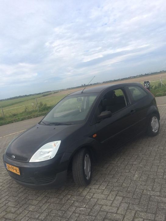 Ford fiesta 1.3 Style Nieuwe APK 