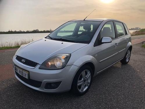 Ford Fiesta 1.4-16V 118.000 km Nap 5 deurs climate control