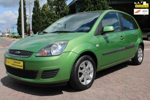 Ford Fiesta 1.4 16V AMBIENTE 5DEURS AIRCO NIEUW MODEL